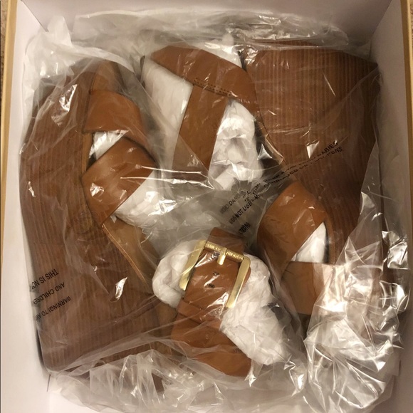 MK Peggy Wedge Sandals Woman’s size 8M - Picture 2 of 8